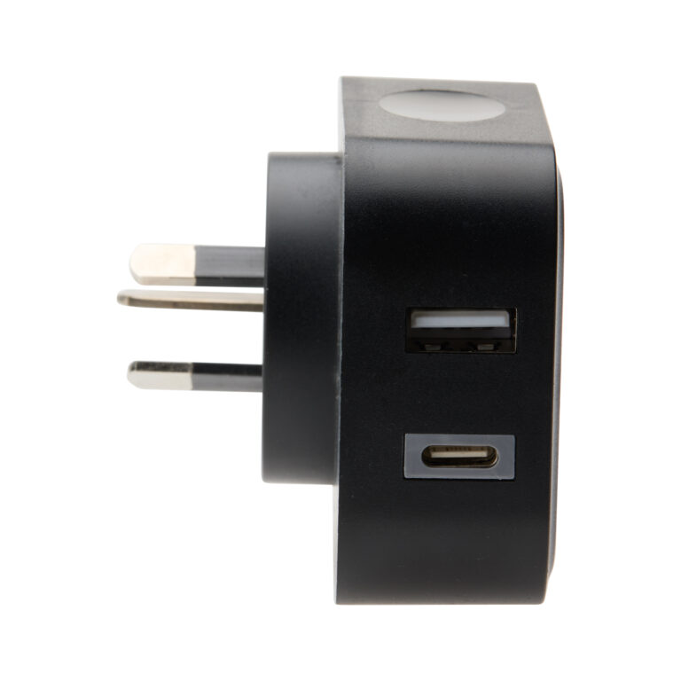 USB AC2 R2 USB ports 3